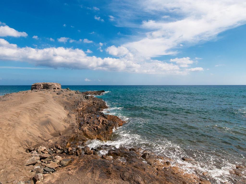 Beach House Adelfas San Agustin Mci Экстерьер фото